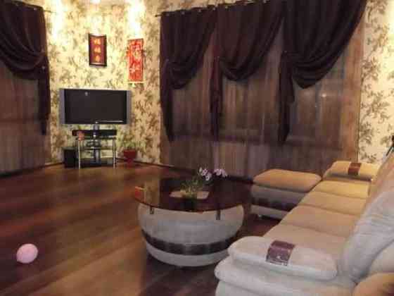 Продаж 2-поверховий Будинок  298 кв.м   Гора