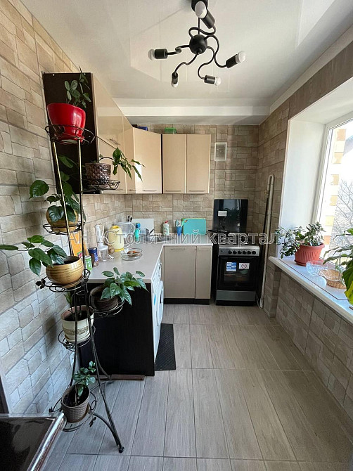 Продаж Будинок 2-кімнатний на Берестейский пр-т, 7Б Київ - фото 1