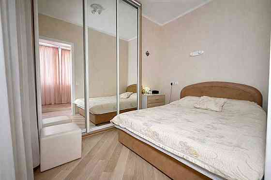 Продаж Квартира 1-кімнатна, 21/26 поверх на Кондратюка Юрія вул., д. 5 Киев