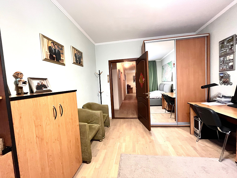 Продаж Квартира 3-кімнатна, 11/18 поверх на Старонаводницкая вул., д. 3 Киев - изображение 8