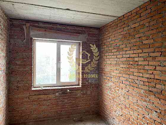 Продається дім біля метро Славутич на березі оз. Мартишів Київ