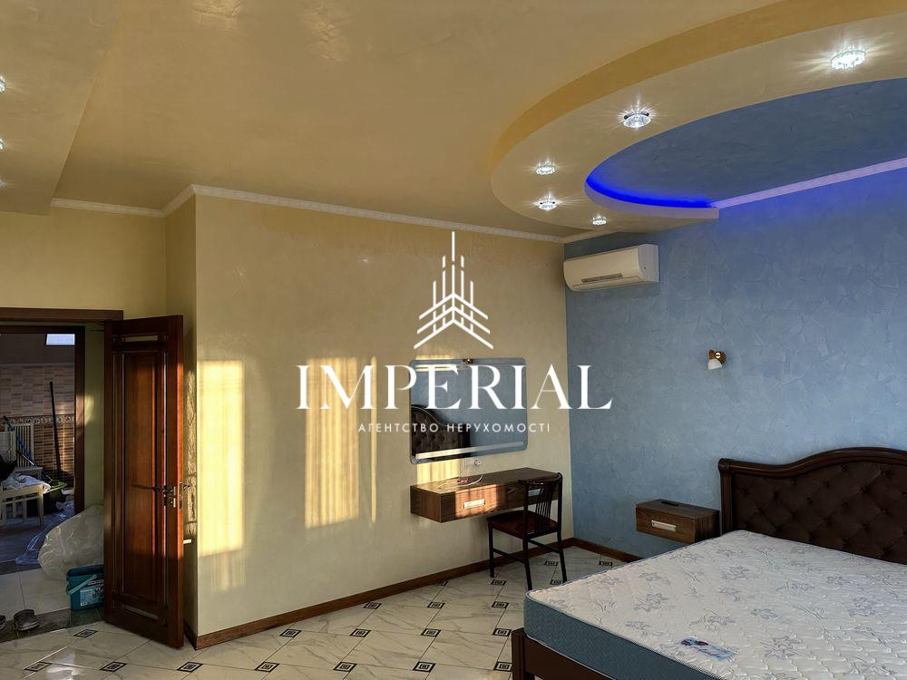 Оренда Квартира 2-кімнатна, 3/3 поверх на вул. Малокитаївська Київ - фото 1