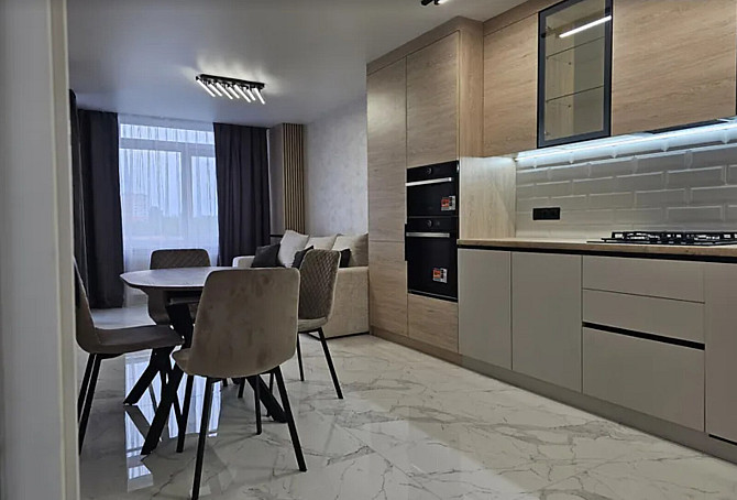 Продаж 2к квартири 80 кв. м на вул. Київська Ternopil' - photo 10