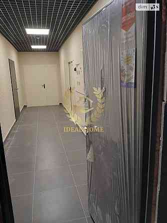 Продаж Квартира 3-кімнатна, 16/36 поверх на Победы пл., 11, корп. 1 Київ