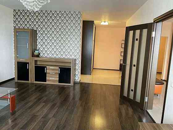 Оренда Квартира 2-кімнатна, 15/28 поверх на ул. Срибнокильская, 1 Kiev