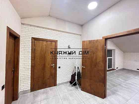 Оренда офісне приміщення на Садовая ул. поверх - 3/3 Київ