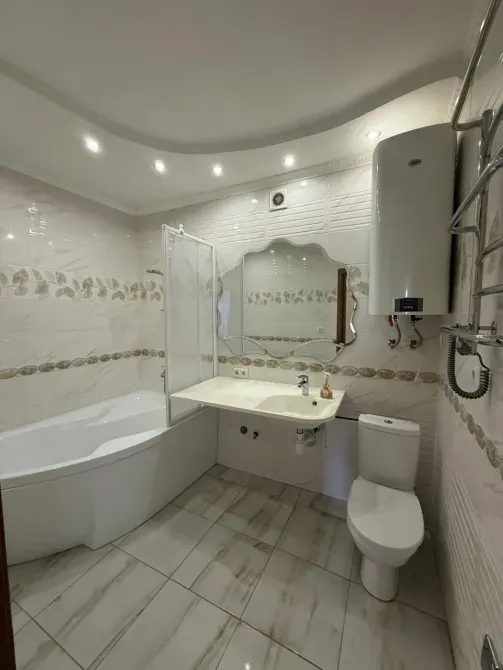 Продаж 3к Квартира 89.7 кв.м Проспект Миру 94Б Хмельницький - фото 1