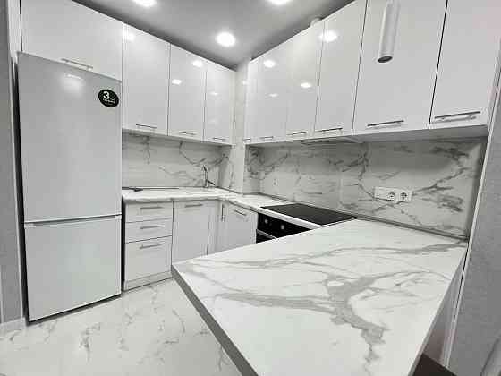 Продаж Квартира 2-кімнатна, 2/23 поверх на Максимовича Михайла вул., д. 32 Kiev