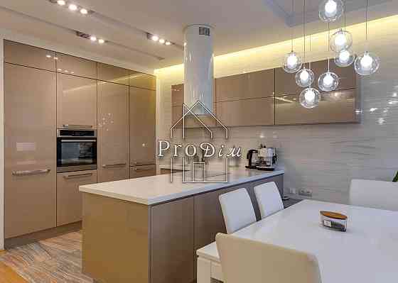 Продаж Будинок 2-кімнатний на Борщагівська вул., 152А Киев