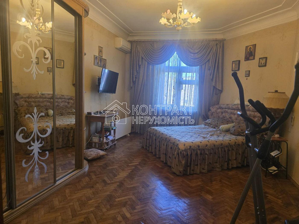 Продаж Квартира 4-кімнатна, 5/5 поверх на вул. Донця-Захаржевського Харків - фото 2