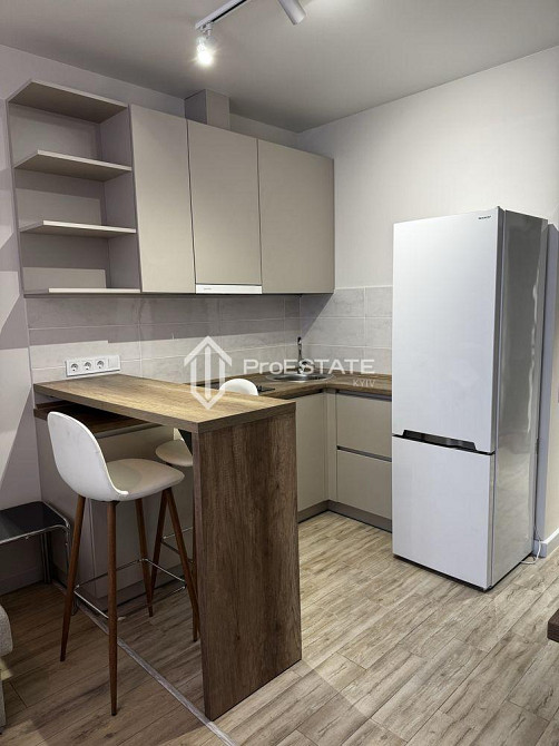 Продаж Квартира 1-кімнатна, 4/17 поверх на вул. Голосеевская Київ - фото 1