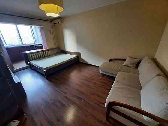 Оренда Квартира 1-кімнатна, 15/18 поверх на ул. Вишняковская, 17 Kiev