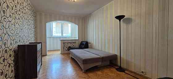 Оренда Квартира 2-кімнатна, 9/16 поверх на Олійника Степана, 17 Киев