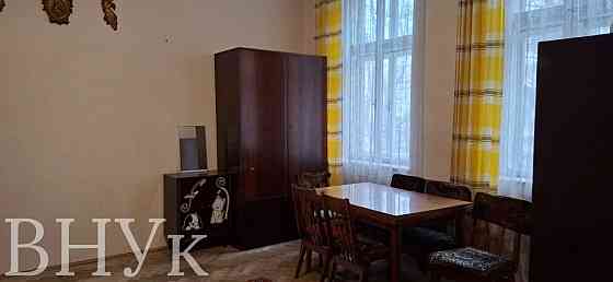 Продаж Квартира 3-кімнатна, 2/2 поверх на вул. Франка Івано-Франківськ