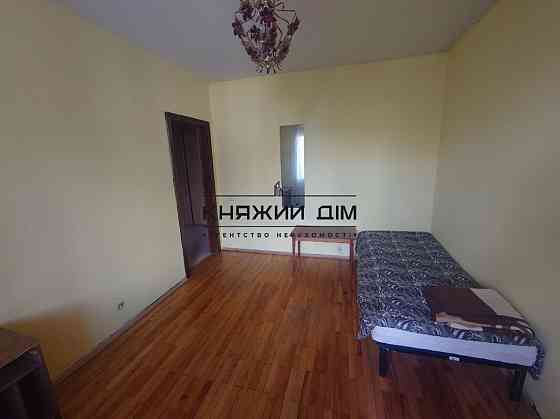 Оренда Квартира 3-кімнатна, 4/12 поверх на Науки пр-т Киев