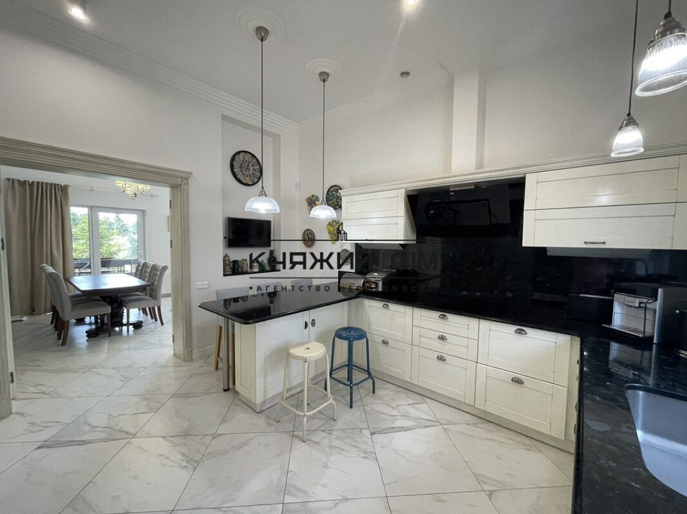 БЕЗ КОМИССИИ!!! Продажа шикарного дома в КГ Азимут. № 2211262  - фото 4