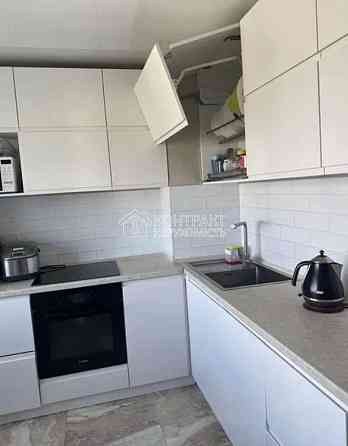 Продаж Квартира 4-кімнатна, 11/16 поверх на вул. Ляпунова Харків