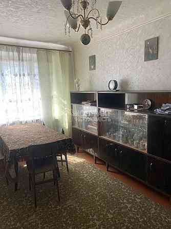 Продаж Квартира 4-кімнатна, 4/5 поверх на вул. Ініціативна Харків