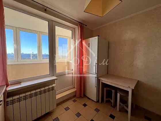 Оренда Квартира 2-кімнатна, 14/17 поверх на Ігоря Шамо бульв. (Олексія Давидова), 10 Kiev