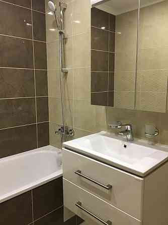 Продаж Квартира 2-кімнатна, 6/24 поверх на Юлії Здановської вул., д. 34-А Kiev