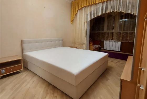 Оренда Квартира 2-кімнатна, 14/18 поверх на Харківське шосе, 56 Киев