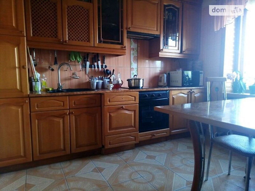 Оренда Квартира 3-кімнатна, 3/9 поверх на ул. Феодосийская Київ - фото 1