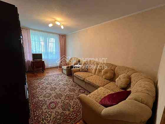 Продаж Квартира 3-кімнатна, 1/12 поверх на вул. Жуковського Харьков