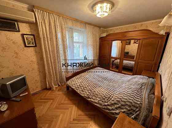 Оренда Квартира 3-кімнатна, 3/18 поверх на Анны Ахматовой ул. Киев