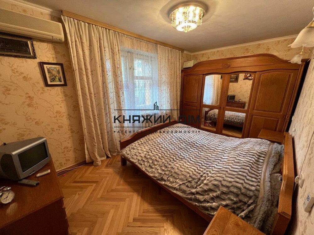 Оренда Квартира 3-кімнатна, 3/18 поверх на Анны Ахматовой ул. Киев - изображение 1