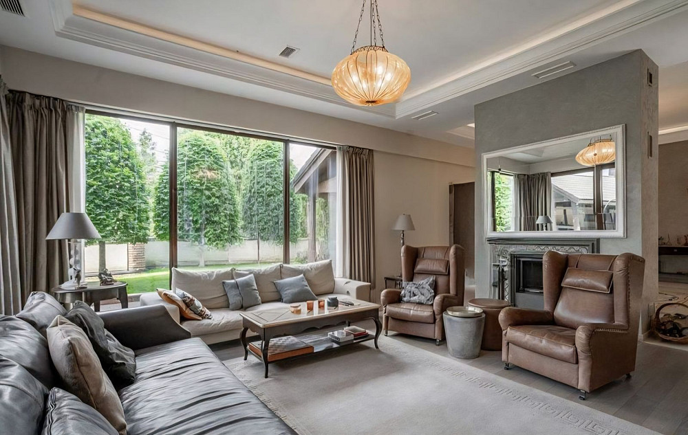 Продаж Будинок на Польова, 123  - фото 1