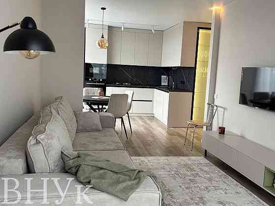 Продаж Квартира 2-кімнатна, 7/8 поверх на Дзержика Чернівці