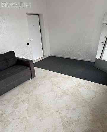 Оренда Гараж/паркомісце на вул. Полковника Нечая 2/2 поверх Ternopil'