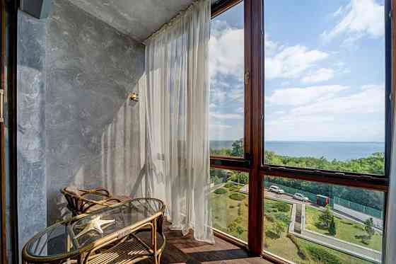 Продаж Квартира 4-кімнатна, 5/9 поверх на Черноморская ул., 1 Одесса