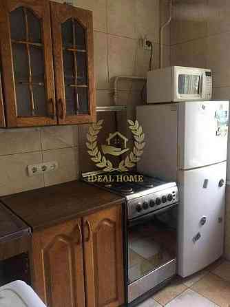 Продається гарна 2 кімнатна квартира метро Шулявська Київ