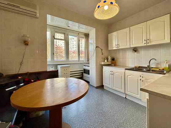 Продаж Квартира 4-кімнатна, 2/16 поверх на Закревського Миколи вул., д. 5 Київ