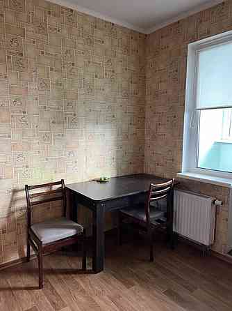 Оренда Квартира 1-кімнатна, 19/25 поверх на вул. Софії Русової, 3 Київ