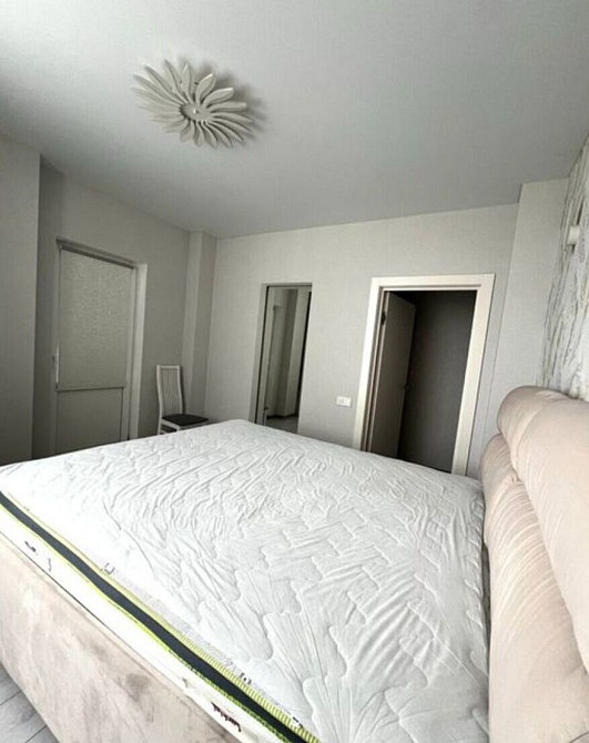 Продаж Квартира 3-кімнатна, 22/25 поверх на Освіти вул., 16 Киев - изображение 8