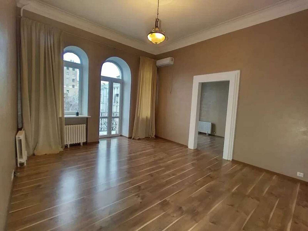 Оренда Квартира 3-кімнатна, 5/5 поверх на Лютеранська, 6 Київ - фото 1