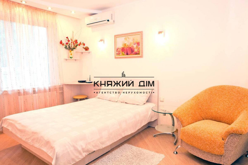 Оренда Квартира 1-кімнатна, 1/9 поверх на Гусовского ул. Kiev - photo 1