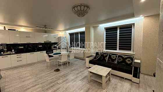 Оренда Квартира 3-кімнатна, 15/17 поверх на вул. Клочківська Харків