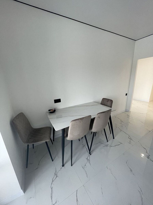 Продаж 2к квартири, 70 м.кв., р-н Кемпінг Велика Березовиця - фото 2