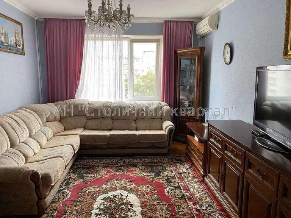 Продаж Квартира 3-кімнатна, 9/10 поверх на Печенізька вул., 9 Kiev - photo 1