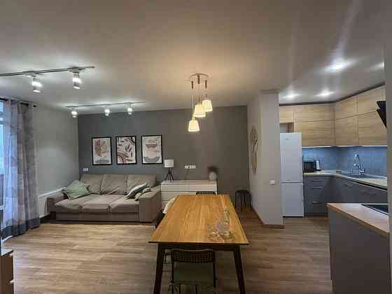 Продаж Квартира 3-кімнатна, 8/17 поверх на Вацлава Гавела вул., д. 28 Київ