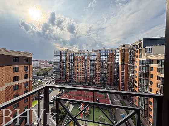 Продаж Квартира 3-кімнатна, 10/10 поверх на Івана Франка Луцьк