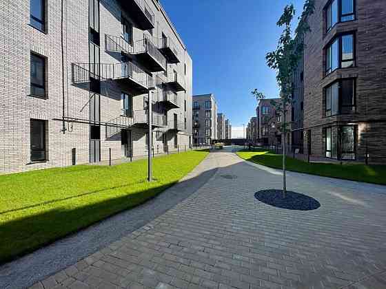 Продаж Квартира 2-кімнатна, 4/5 поверх на вул. 24 Серпня Ivano-Frankivs'k