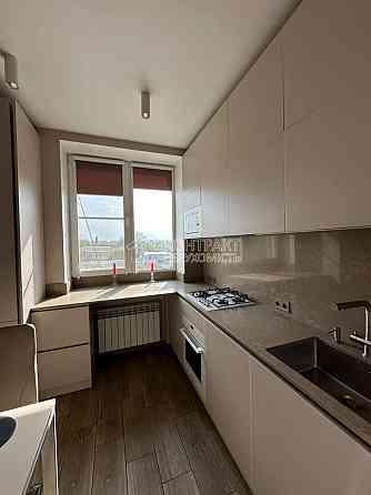 Продаж Квартира 2-кімнатна, 4/5 поверх на вул. Москалівська Kharkiv