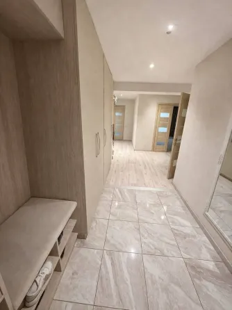 Продаж 3к Квартира 94.8 кв.м провулок Академічний Біла Церква