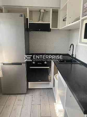 Продаж Квартира 2-кімнатна, 3/5 поверх на вул. Івана Виговського Київ