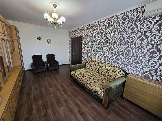 Продаж Квартира 4-кімнатна, 5/10 поверх на Варейкиса ул., 2 Дніпро