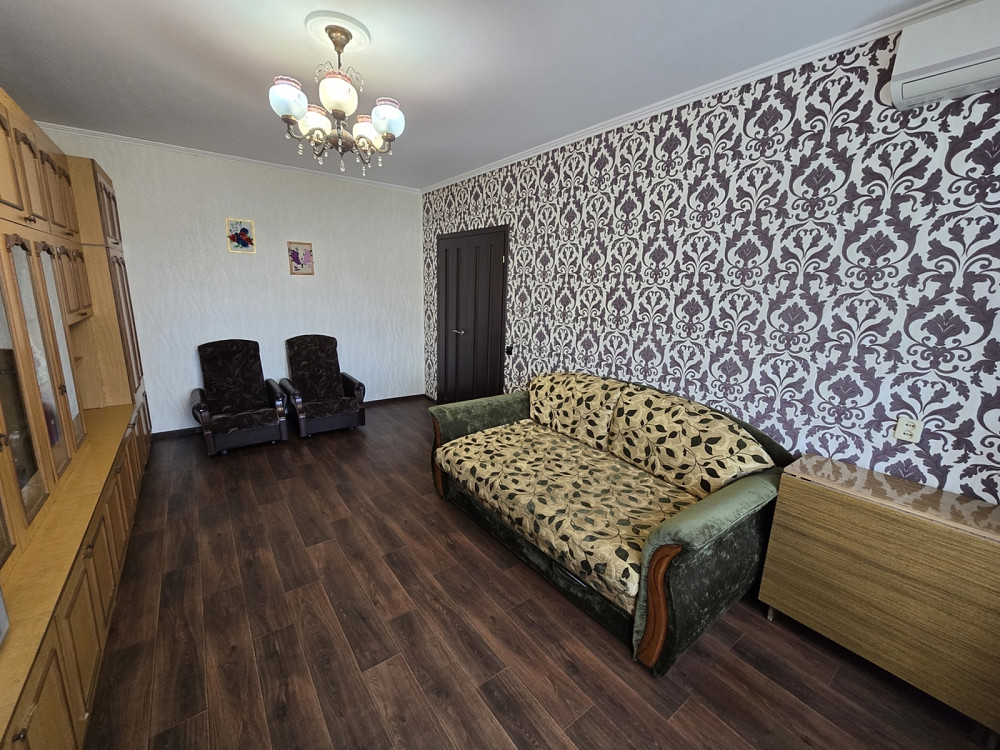 Продаж Квартира 4-кімнатна, 5/10 поверх на Варейкиса ул., 2 Дніпро - фото 2